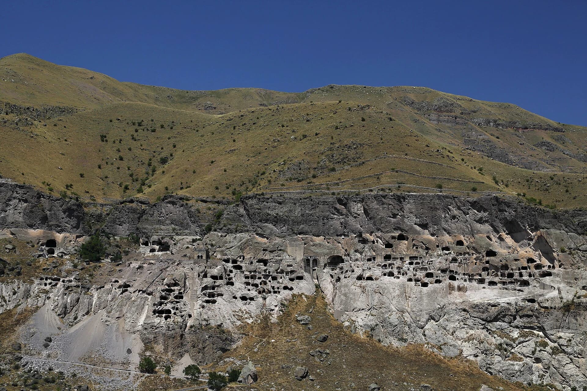 Vardzia 2