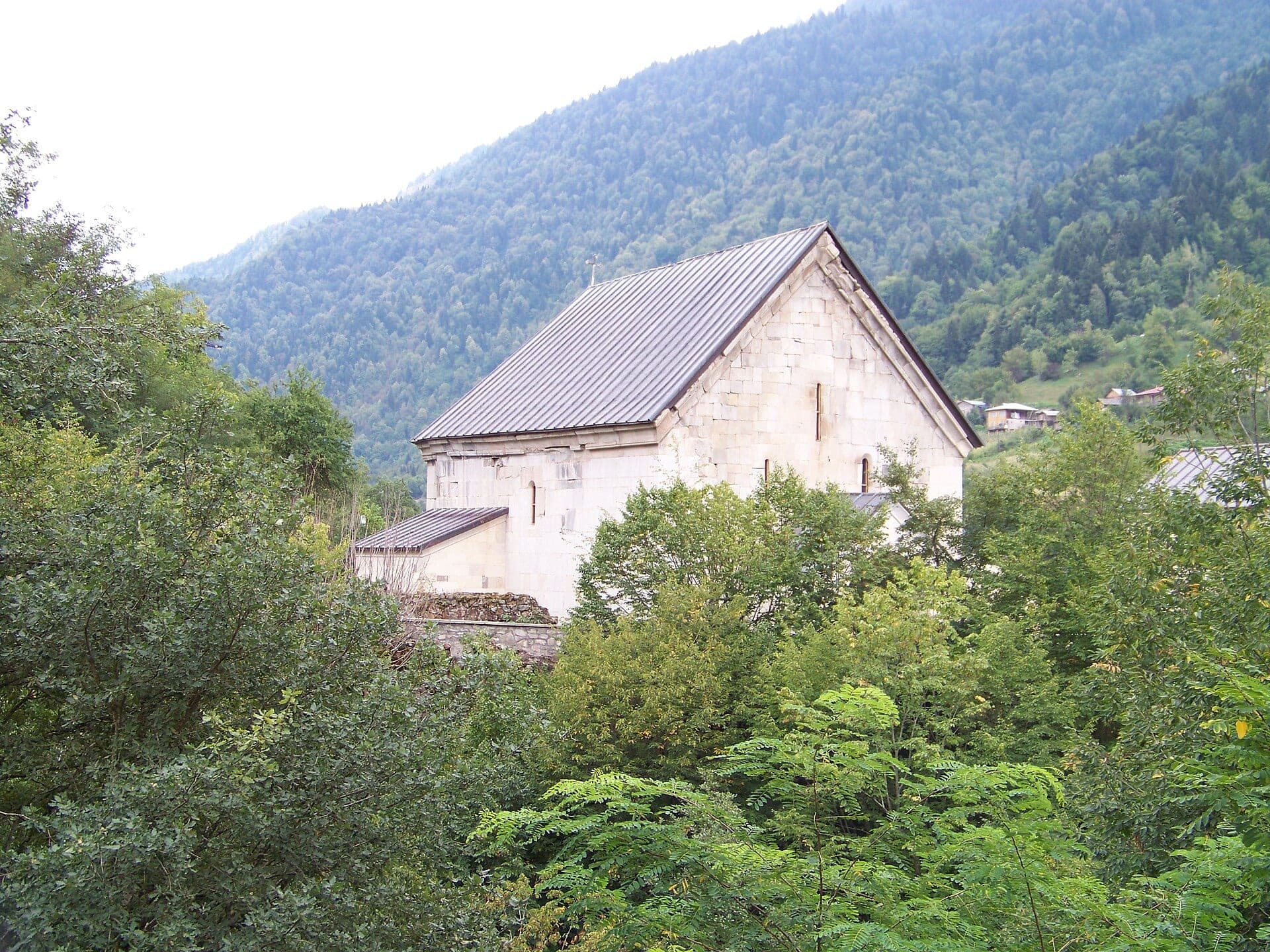 Skhalta Monastery 3