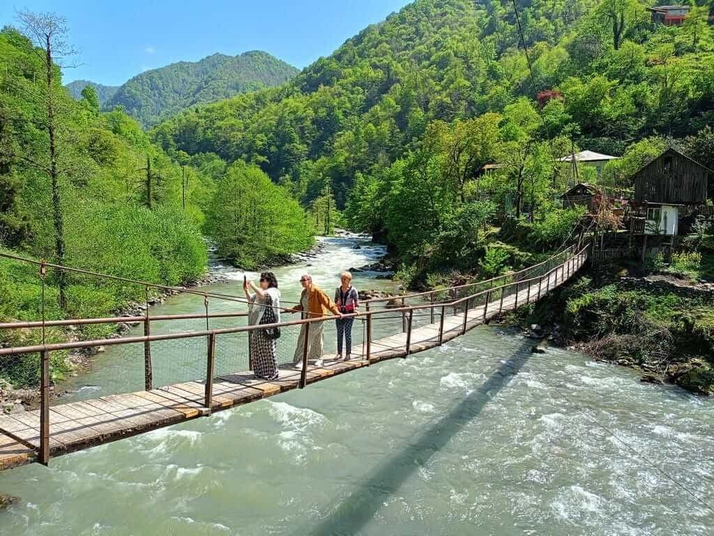 جسر ماتشاخيلا المعلق 3